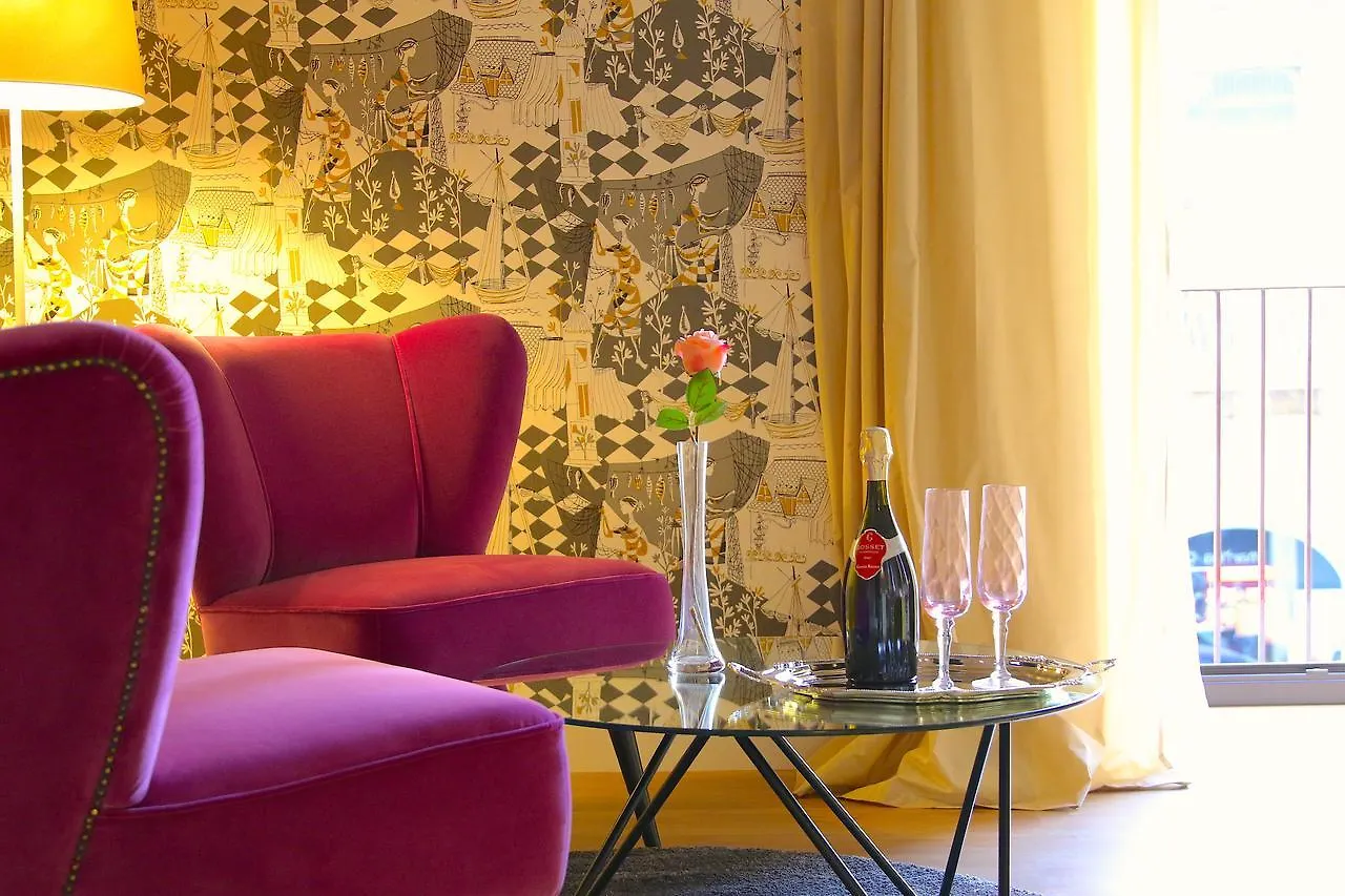 Quattro Canti Suites CTA 2*, Catania