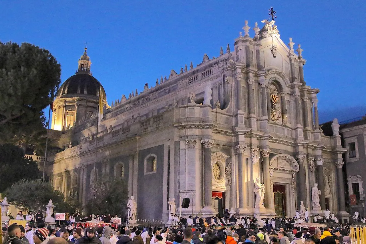 Quattro Canti Suites Catania 2*,